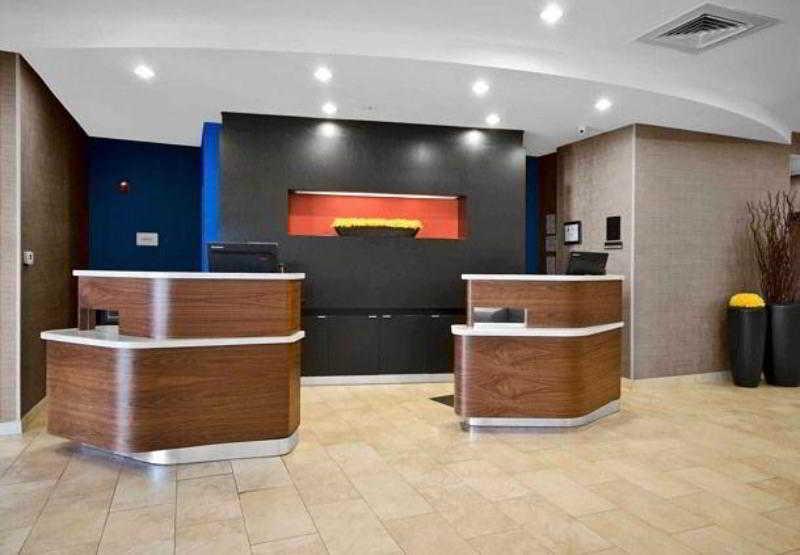 Courtyard By Marriott Salisbury Hotel Exterior photo